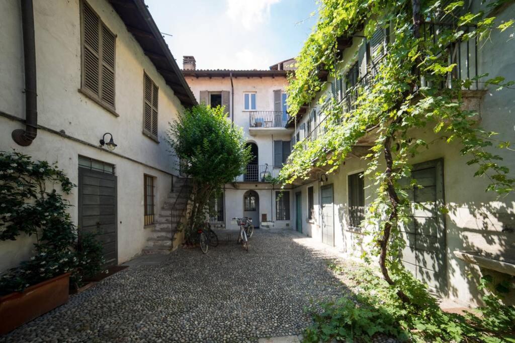 Hbhall Navigli 2 Apartment Milán Exterior foto