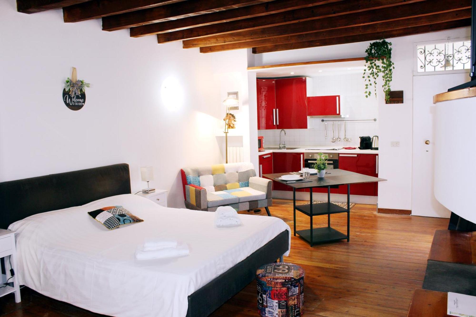 Hbhall Navigli 2 Apartment Milán Exterior foto